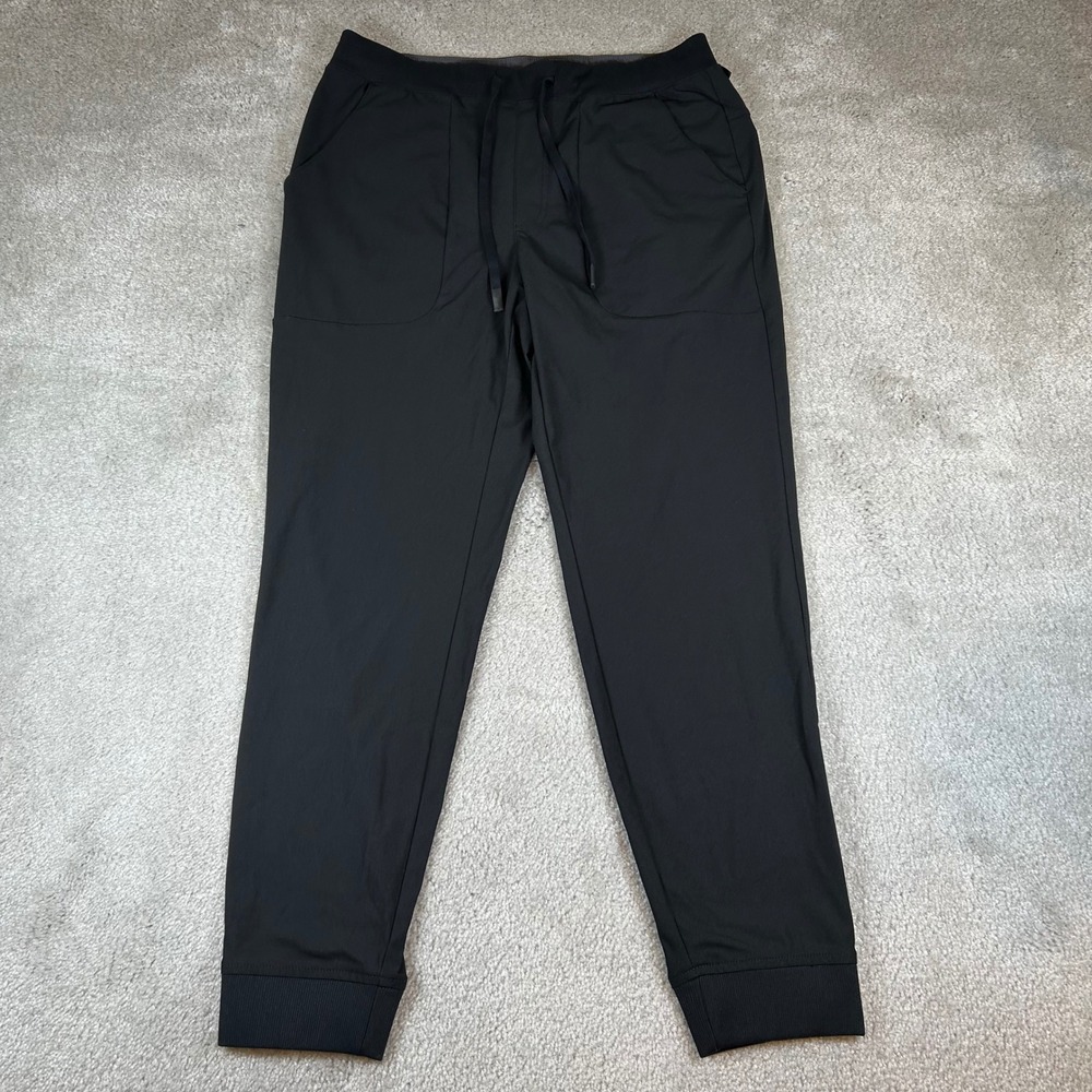 Vuori Meta Jogger Mens Medium Black Technical Stretch Activewear Pants MAX200400